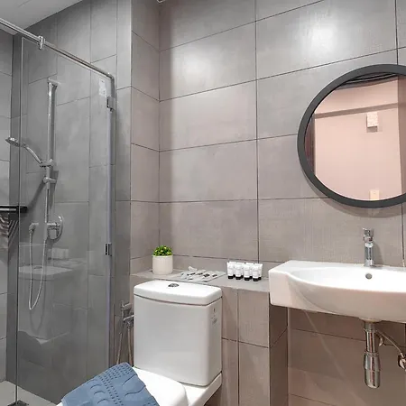 Near Airport K Avenue Homestay By Mino Suites Donggongon Exterior photo