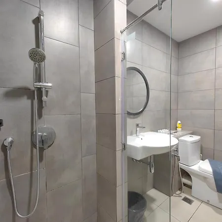 Near Airport K Avenue Homestay By Mino Suites Donggongon Exterior photo