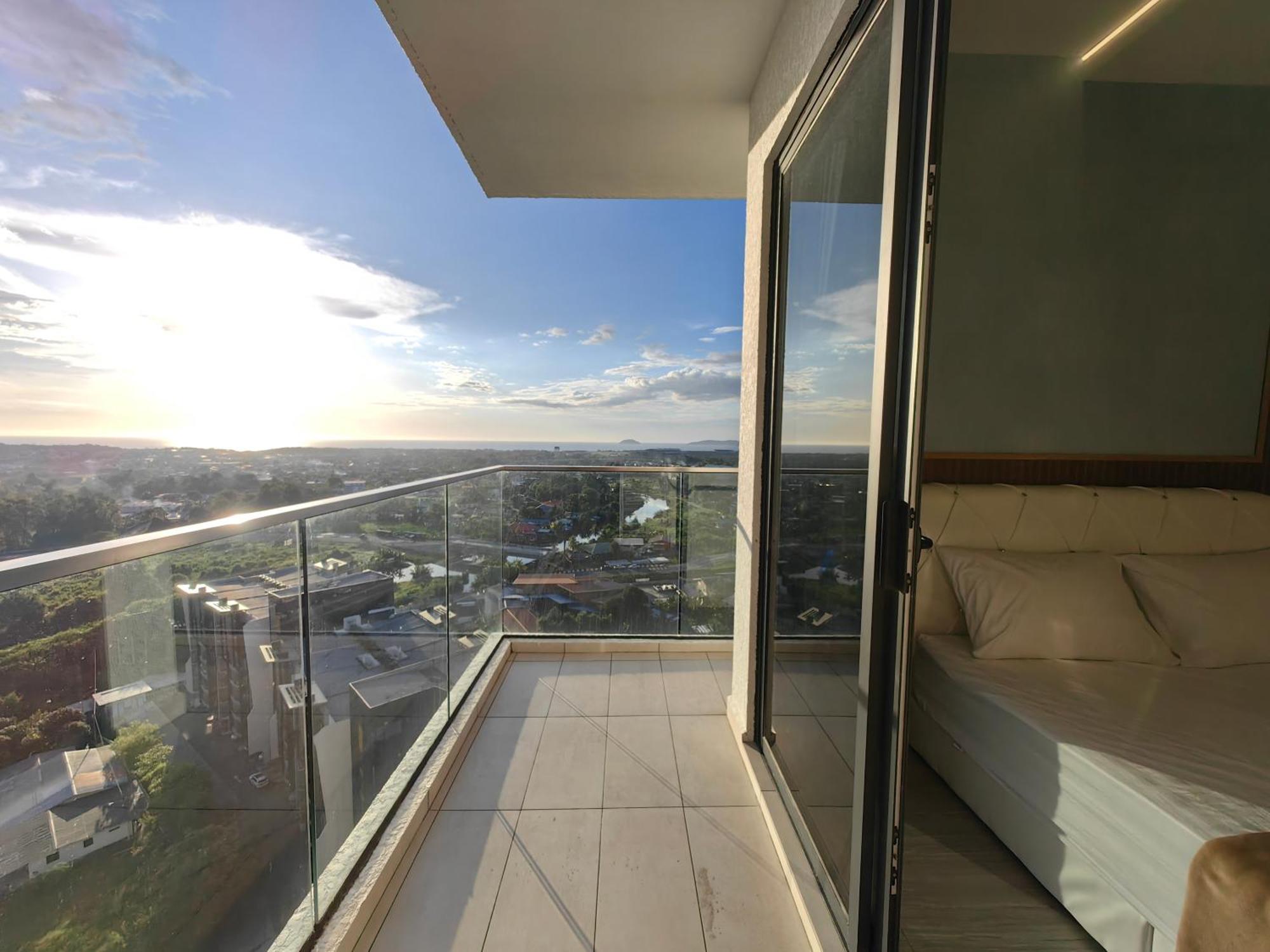 Near Airport K Avenue By Mino Apartment Donggongon