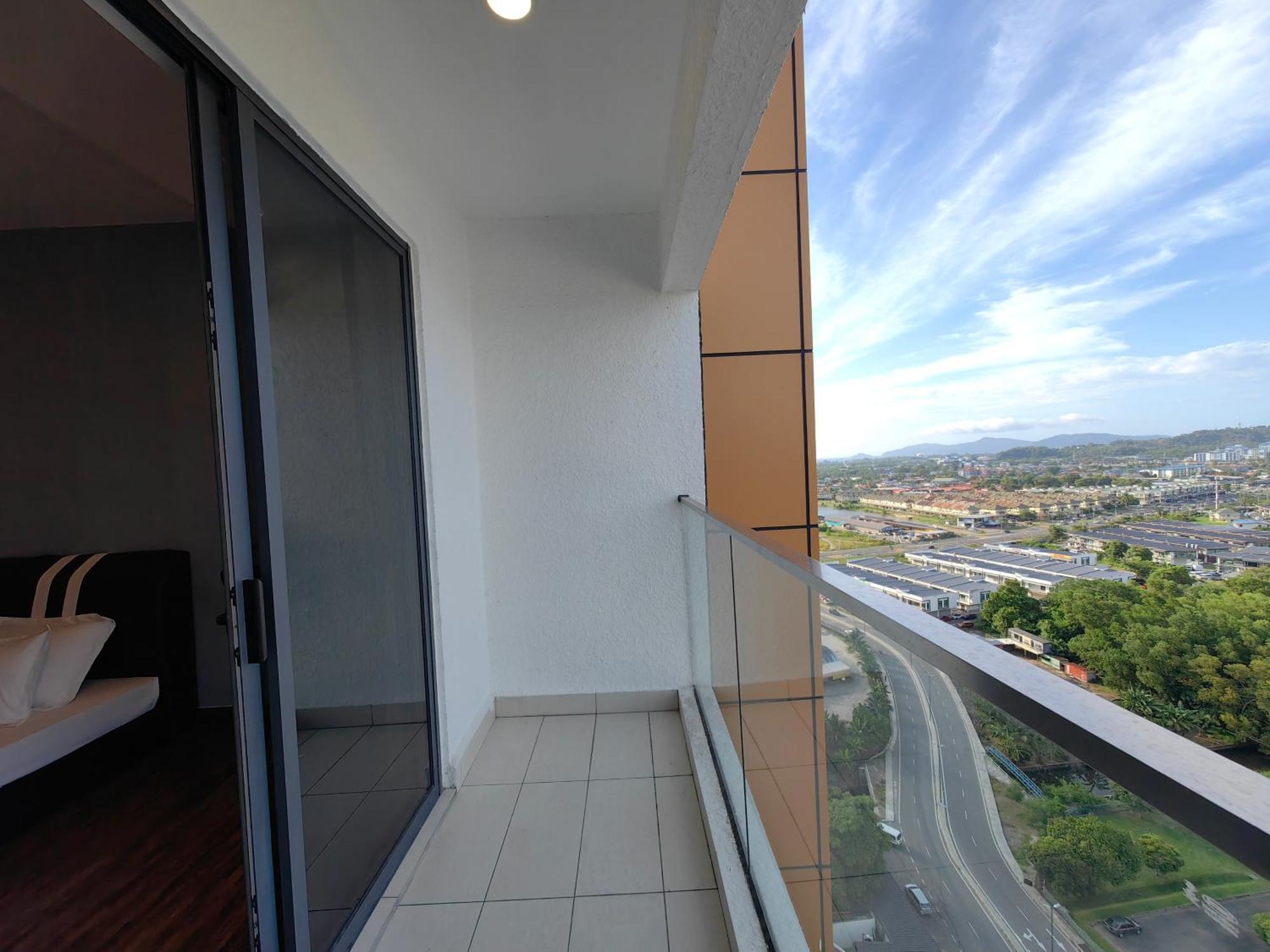 Near Airport K Avenue By Mino Apartment Donggongon
